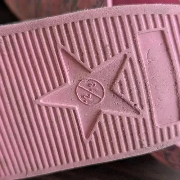 Capelli New York Girls Sandals Size 12/13. 3/$15 - Picture 4 of 5